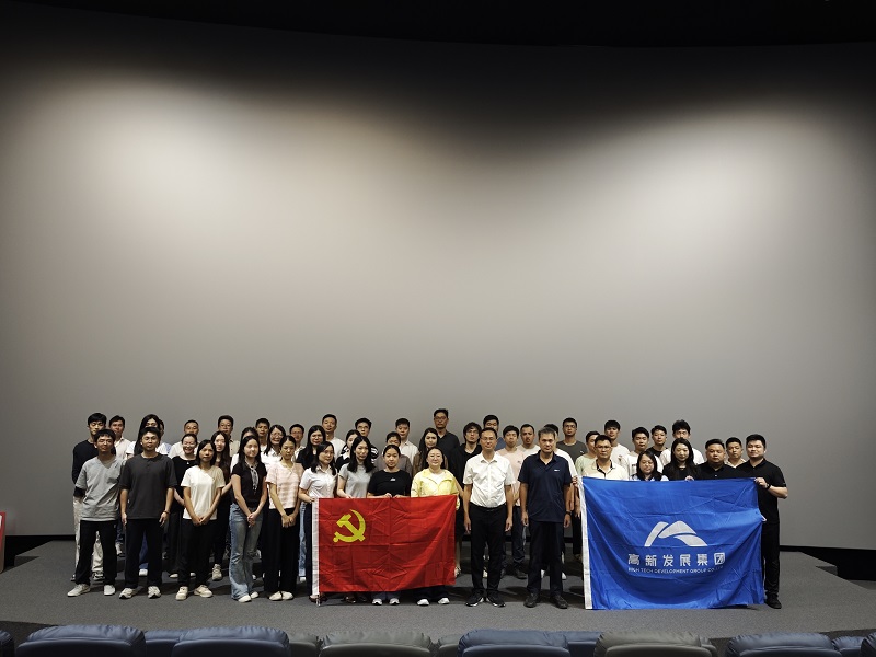 1756892245305009.jpg 觀看《南京照相館》合照.jpg