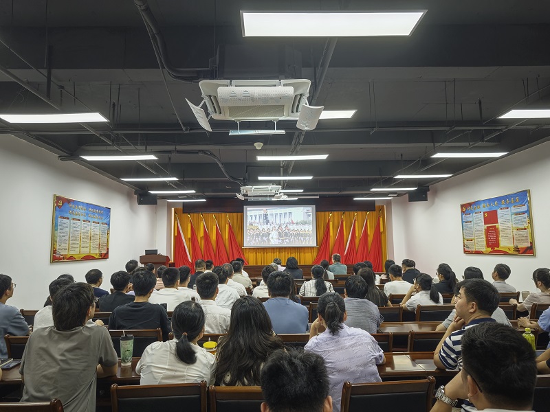 1756892273359702.jpg 觀看紀(jì)念中國人民抗日戰(zhàn)爭暨世界反法西斯戰(zhàn)爭勝利80周年大會直播.jpg